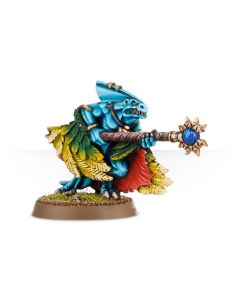 Warhammer AoS: Seraphon: Skink Priest With Feathered Cloak