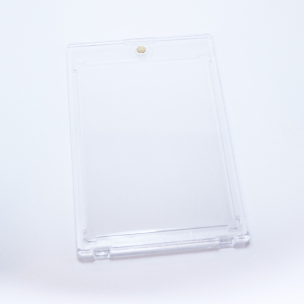 35pt Magnetic Card Holder